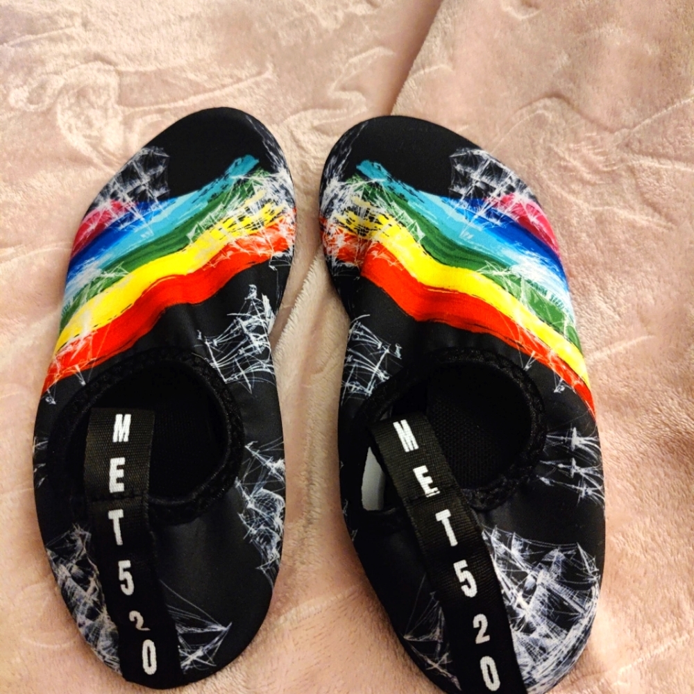 Met 520 water socks shoes